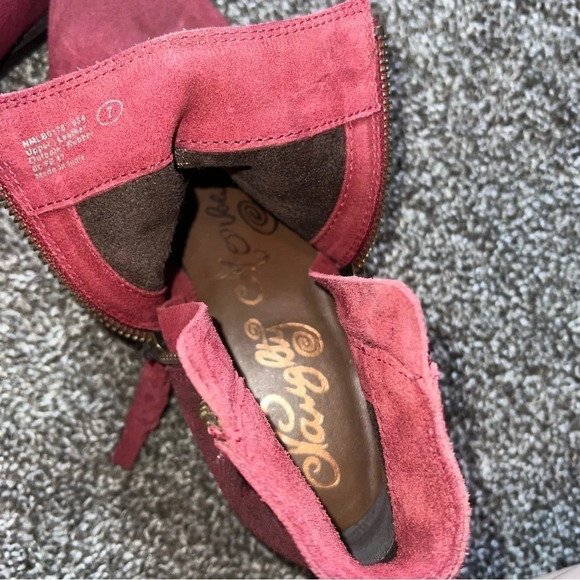 Naughty Monkey Red Suede Western Booties Size 7 - Picture 9 of 10